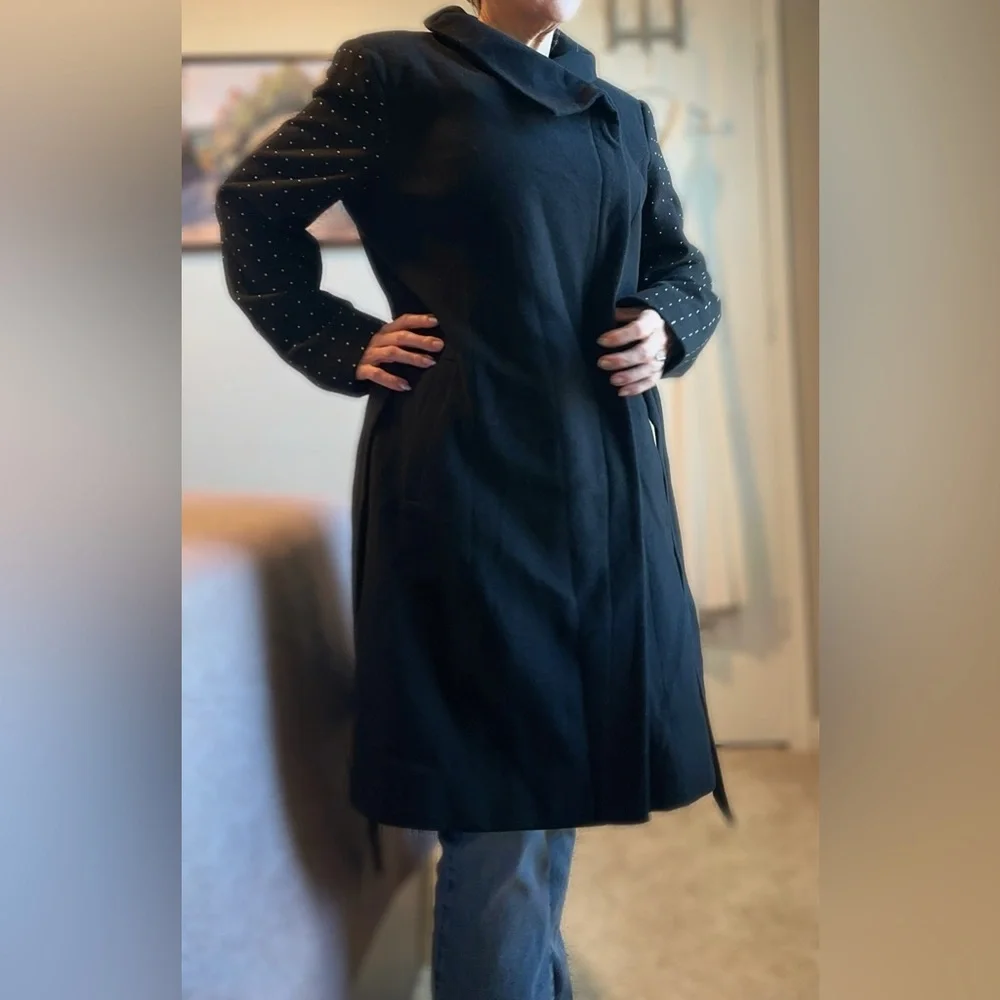 Vince Camuto long warm coat with silver metal studded sleeves in XL - Black - Picture 1 of 16